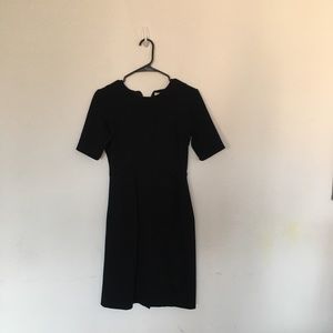 Aritzia Babaton black dress size 6